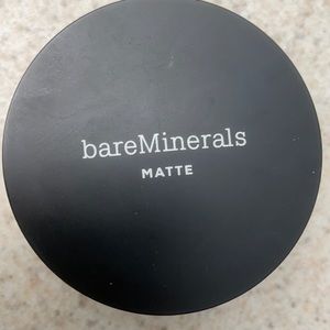 Bareminerals matte foundation fairly light shade